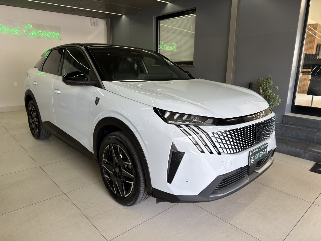 PEUGEOT 3008 1200 HYBRID 145 CV GT